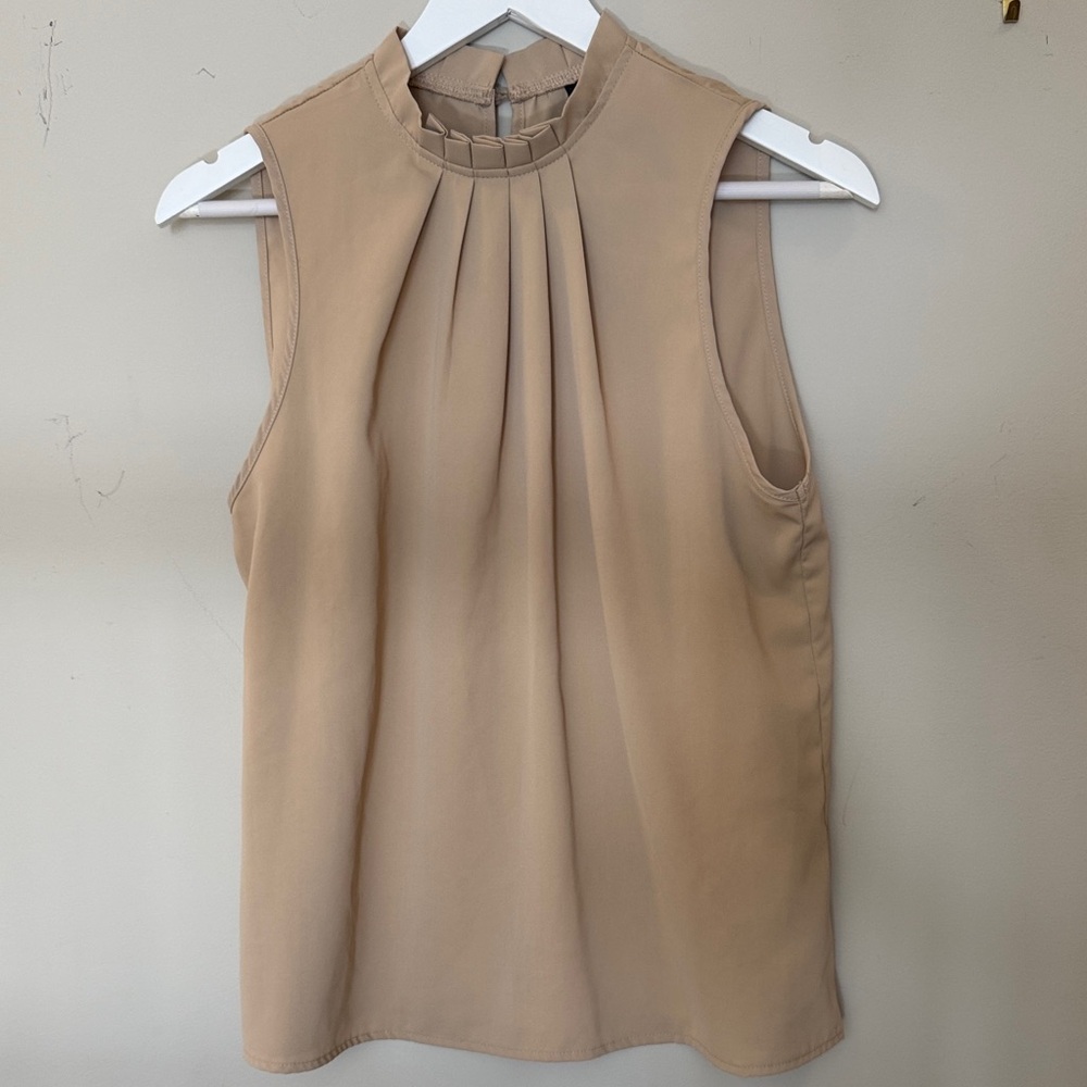 SHEIN Pleated Sleeveless Beige Blouse